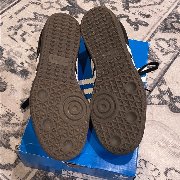 Adidas Samba Sneakers - Picture 7 of 8